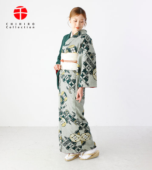 七宝に金/片身変わり（グリーン）訪問着